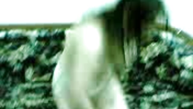 โสเภณีวิเศษเจสสิก้ารูบี้กำลังร่วมเพศอย่างกระตือรือร้นถูกทาน้ำมันทั่ว วีดีโอ โป้